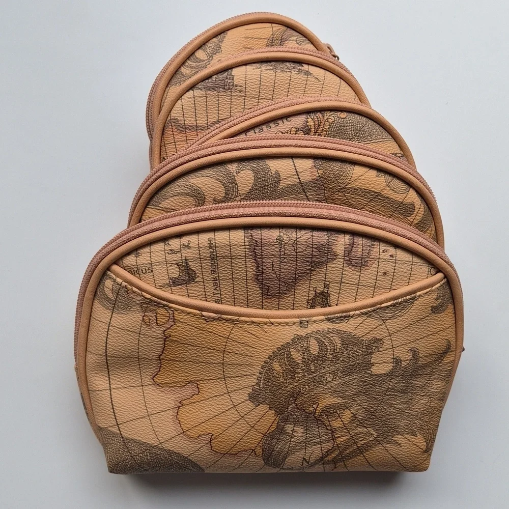 Elka Vintage World Map 5 Nesting Pouches